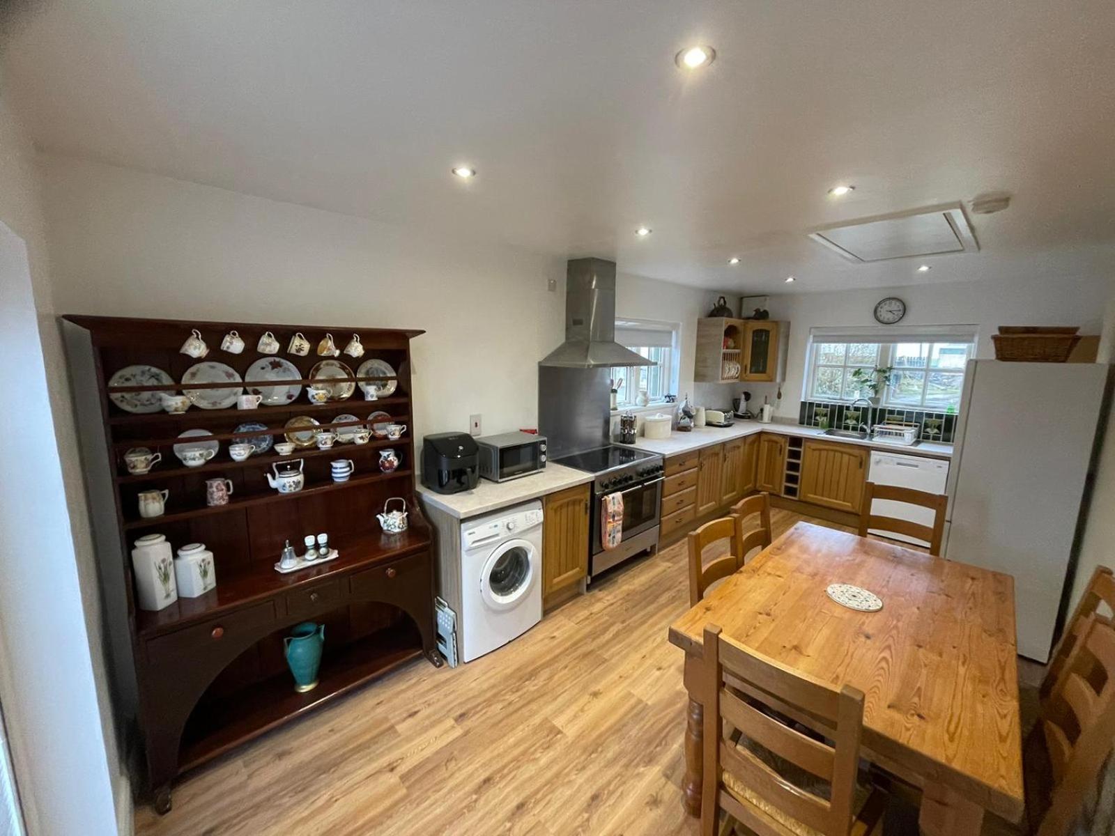 Dunnaglea Cottage, 巴林托 外观 照片